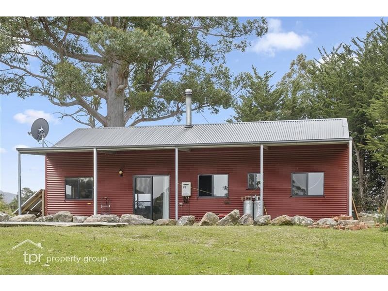 407 Cloverside Road, Lucaston TAS 7109