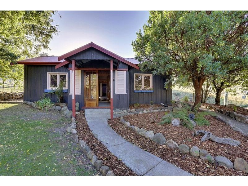 83 Oates Road, Mountain River TAS 7109