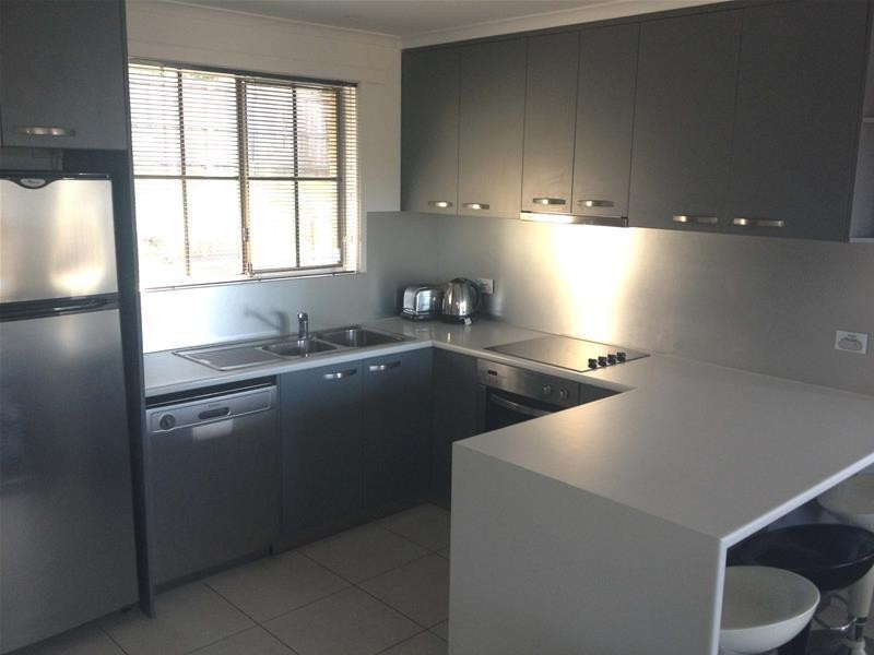 2/19 Willowbend Road, Kingston TAS 7050