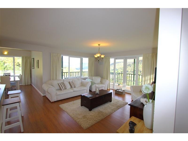 10 Lovell Road, Crabtree TAS 7109