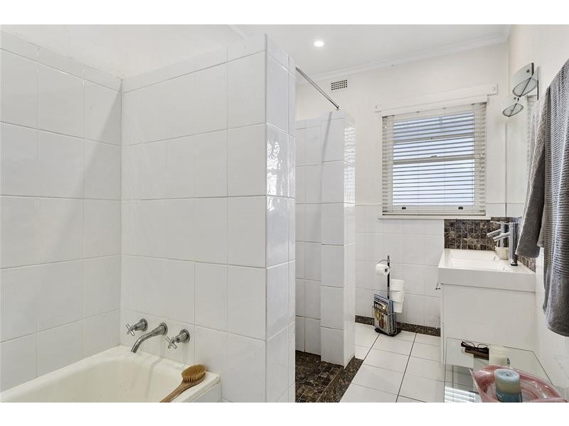 44 Channel Highway, Taroona TAS 7053