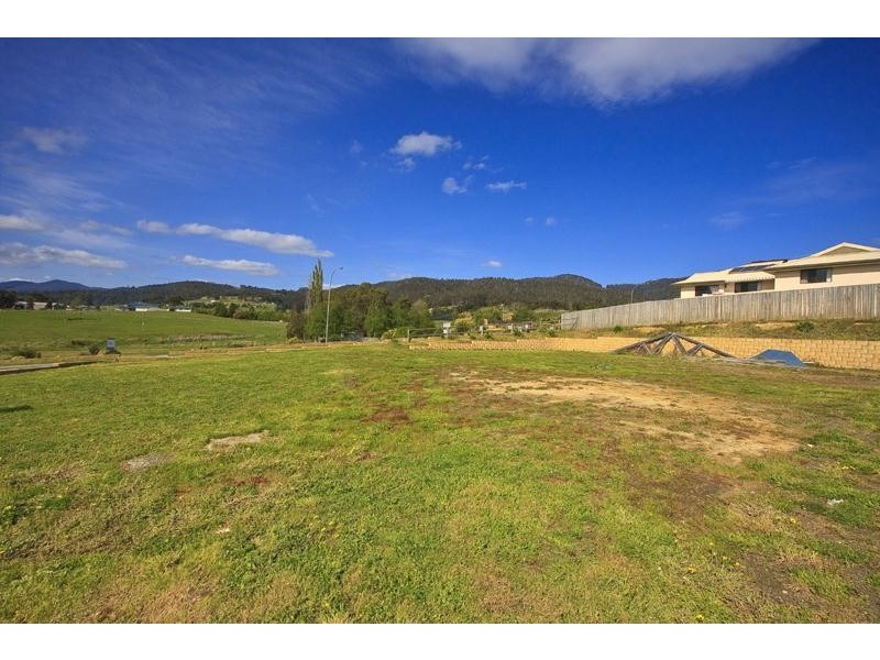 1 Plum Tree Close, Huonville TAS 7109