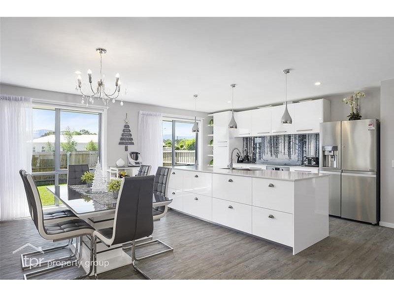 8 Ellison Street, Huonville TAS 7109