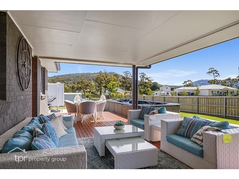 8 Ellison Street, Huonville TAS 7109