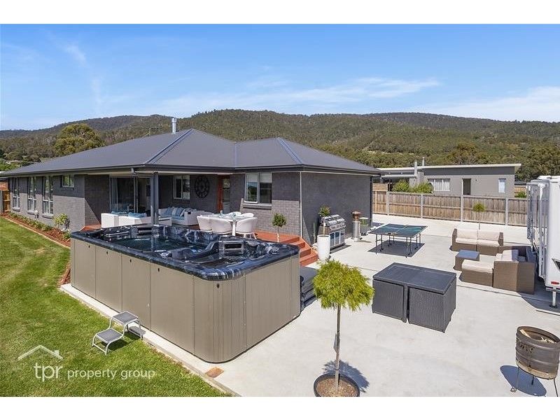 8 Ellison Street, Huonville TAS 7109