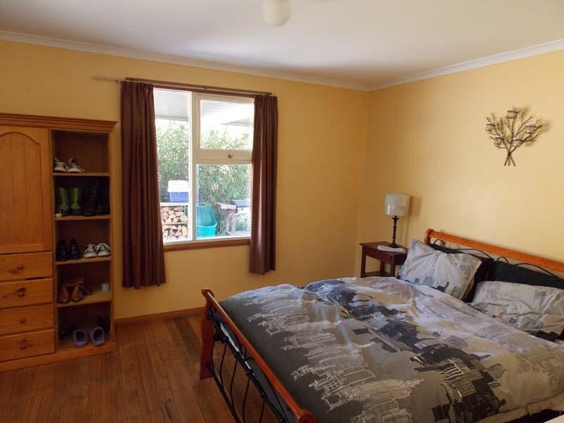 1555 Huon Highway, Lower Longley TAS 7109