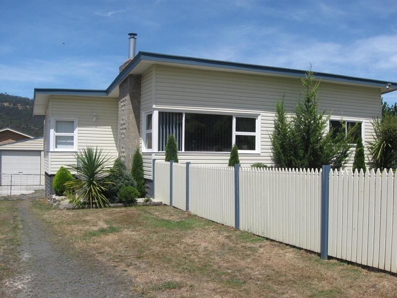 11 Scenic Hill Road, Huonville TAS 7109