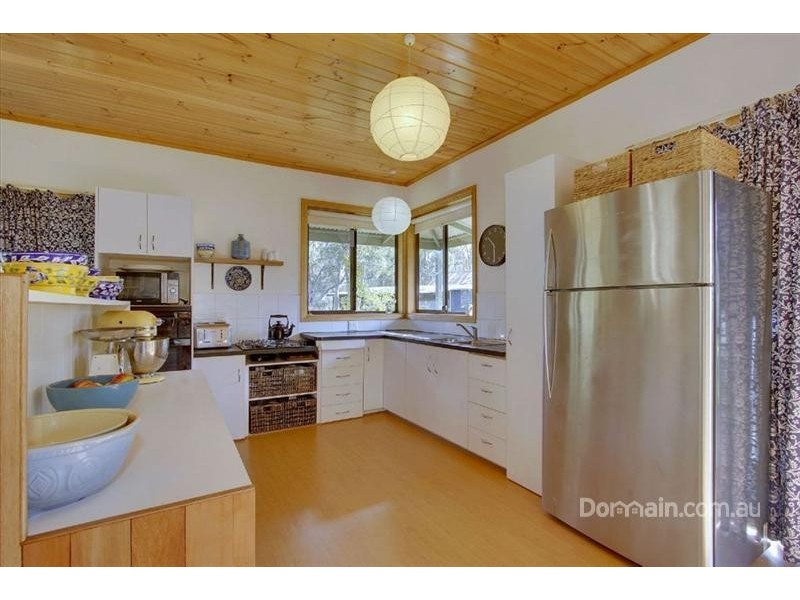 12 Walters Road, Wattle Grove TAS 7109