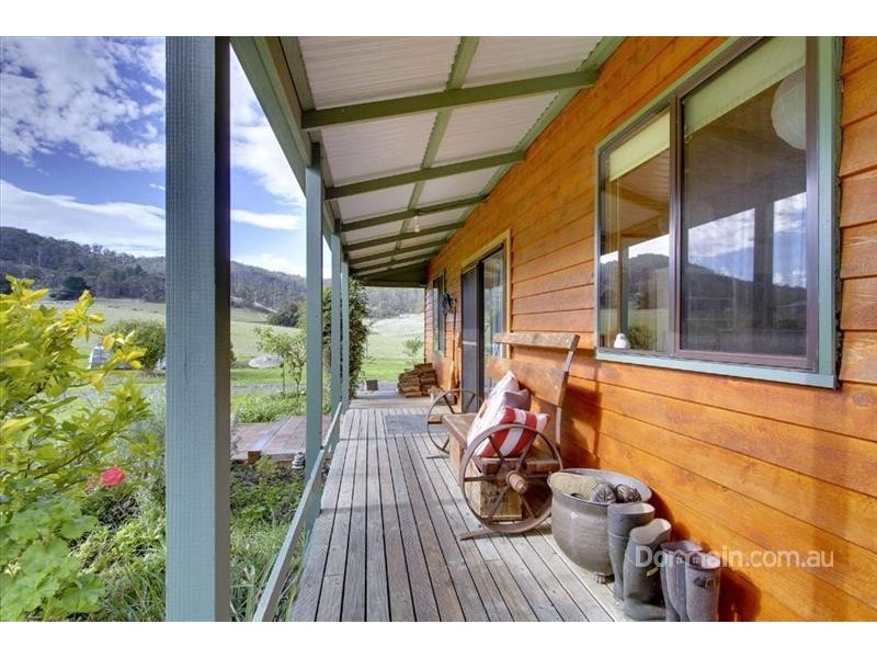 12 Walters Road, Wattle Grove TAS 7109