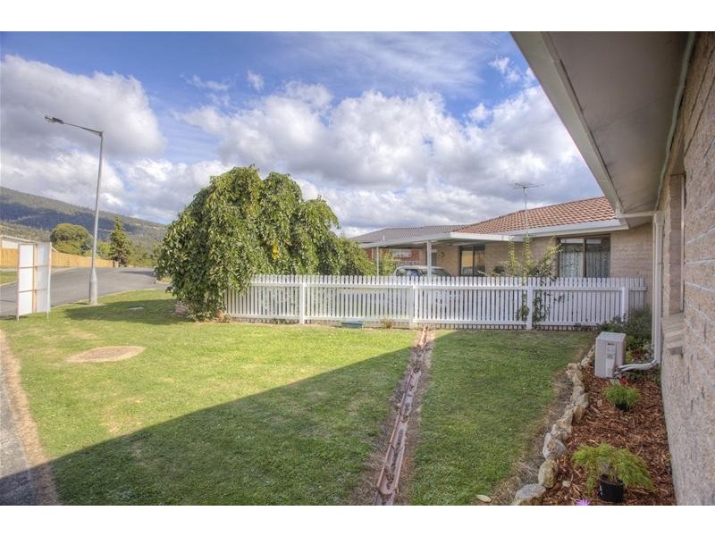 3/1 Lynch Avenue, Huonville TAS 7109
