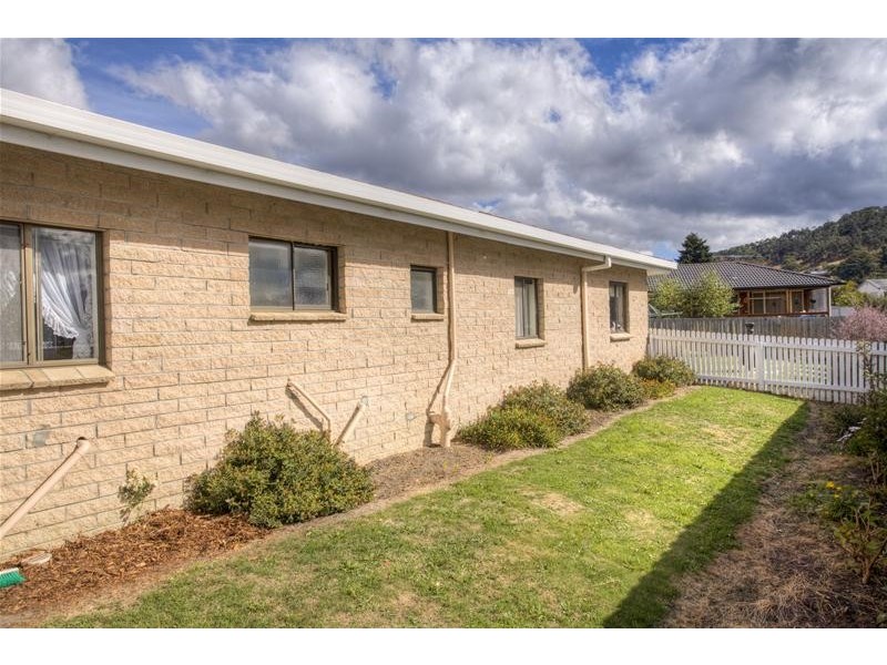 3/1 Lynch Avenue, Huonville TAS 7109