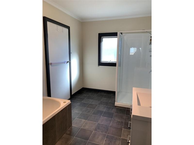 25 Glen Road, Huonville TAS 7109