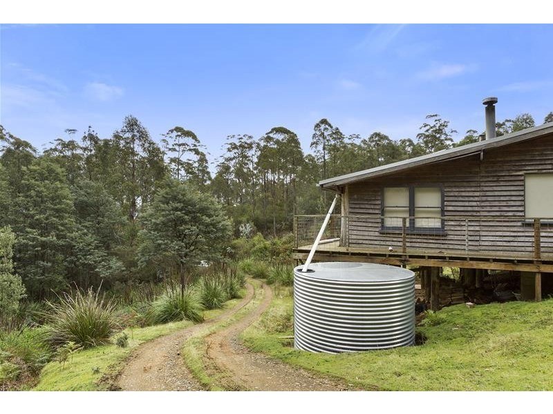 284 Cowens Road, Gardners Bay TAS 7112
