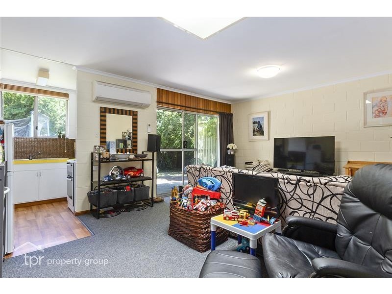 2/12 Glenmore Street, Rosetta TAS 7010