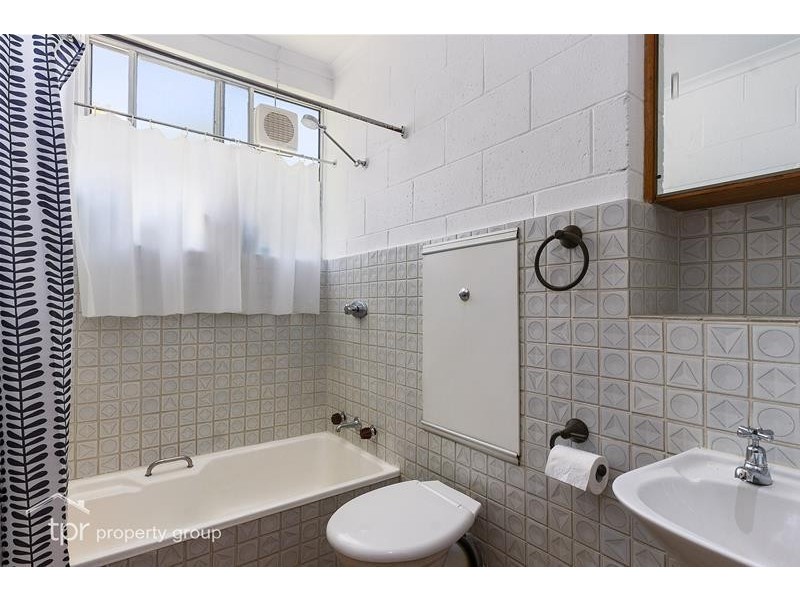 2/12 Glenmore Street, Rosetta TAS 7010