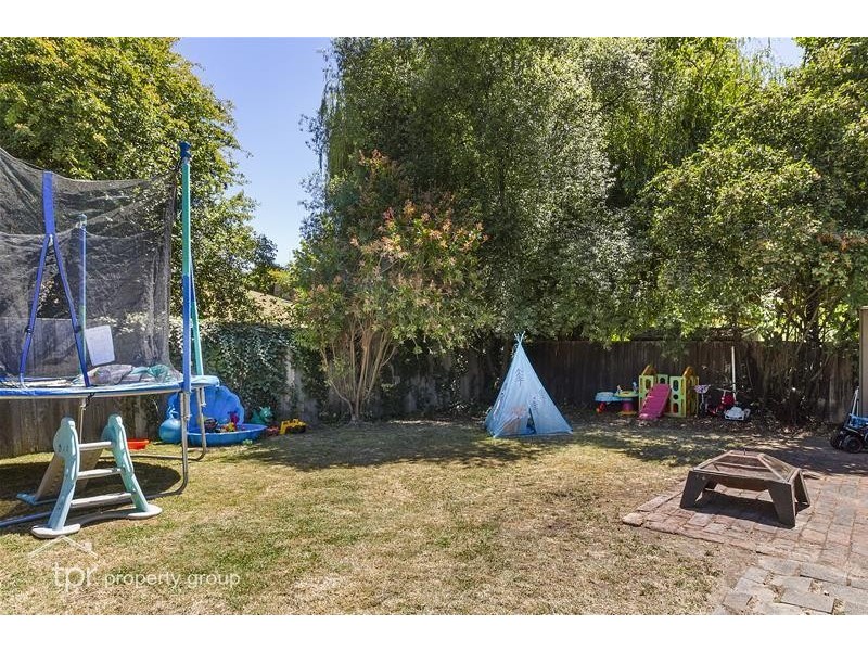 2/12 Glenmore Street, Rosetta TAS 7010