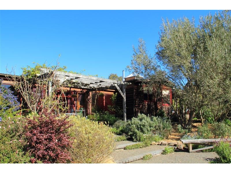 215 Sandhill Road, Cygnet TAS 7112