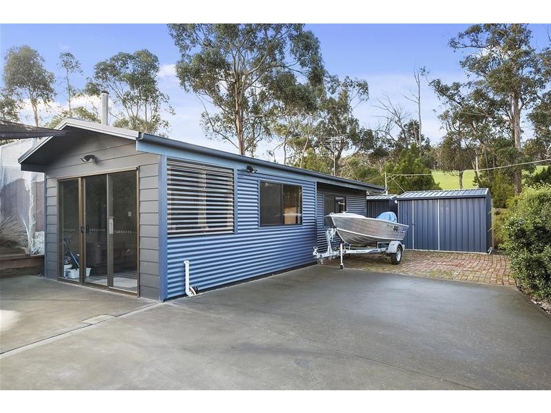 4 Sandrock Loop, Abels Bay TAS 7112