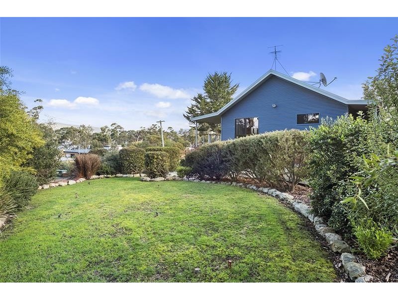 4 Sandrock Loop, Abels Bay TAS 7112