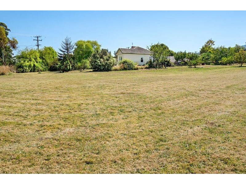 21 Esplanade Road, Cygnet TAS 7112