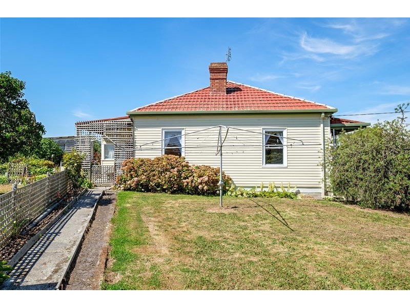 21 Esplanade Road, Cygnet TAS 7112