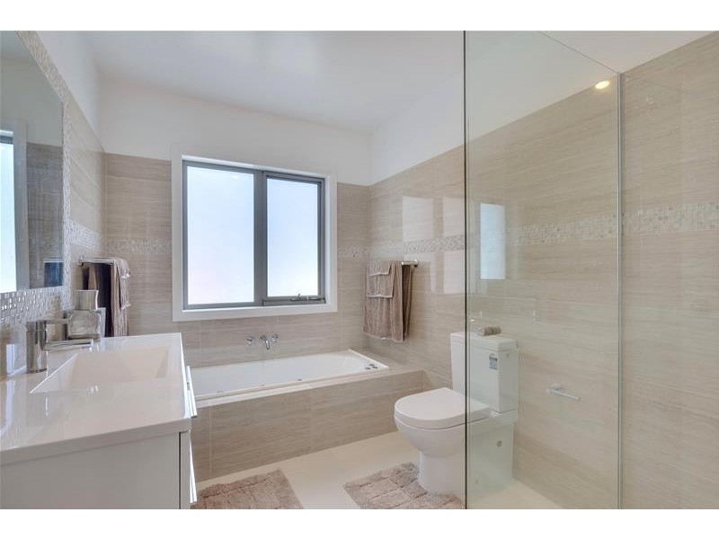 78 Walters Road, Wattle Grove TAS 7109