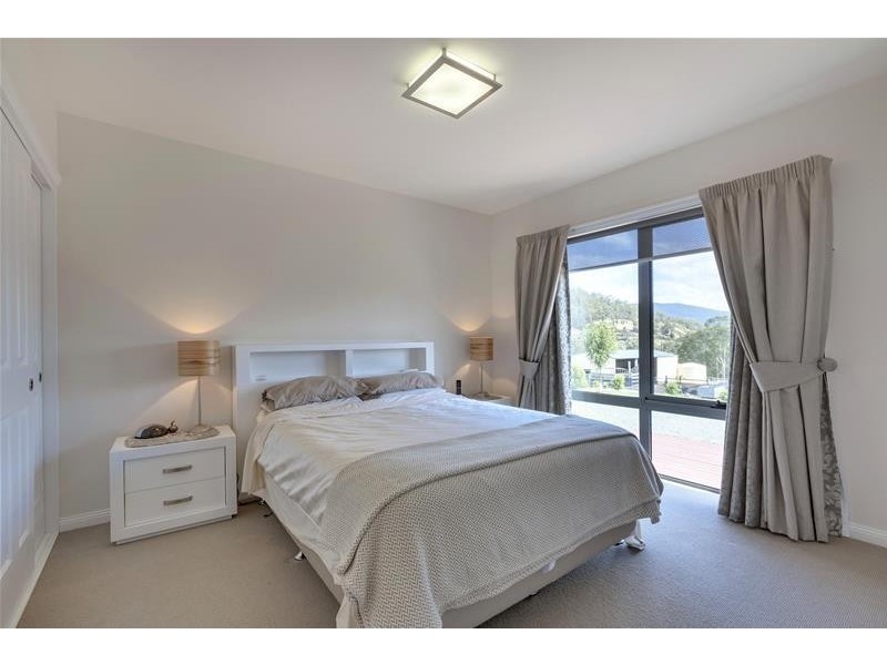 78 Walters Road, Wattle Grove TAS 7109