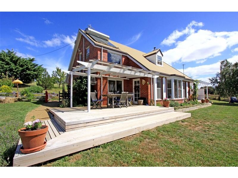 89 Graces  Road, Glaziers Bay TAS 7109