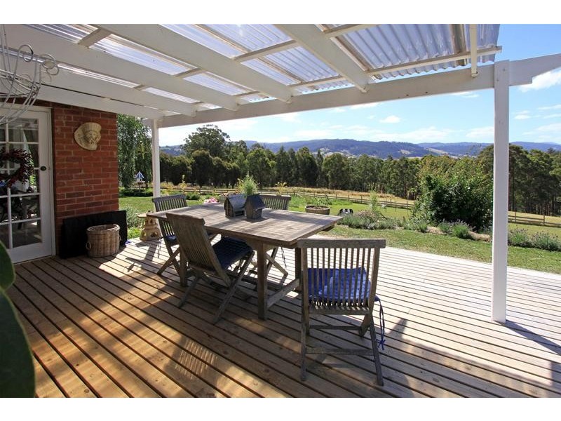 89 Graces  Road, Glaziers Bay TAS 7109