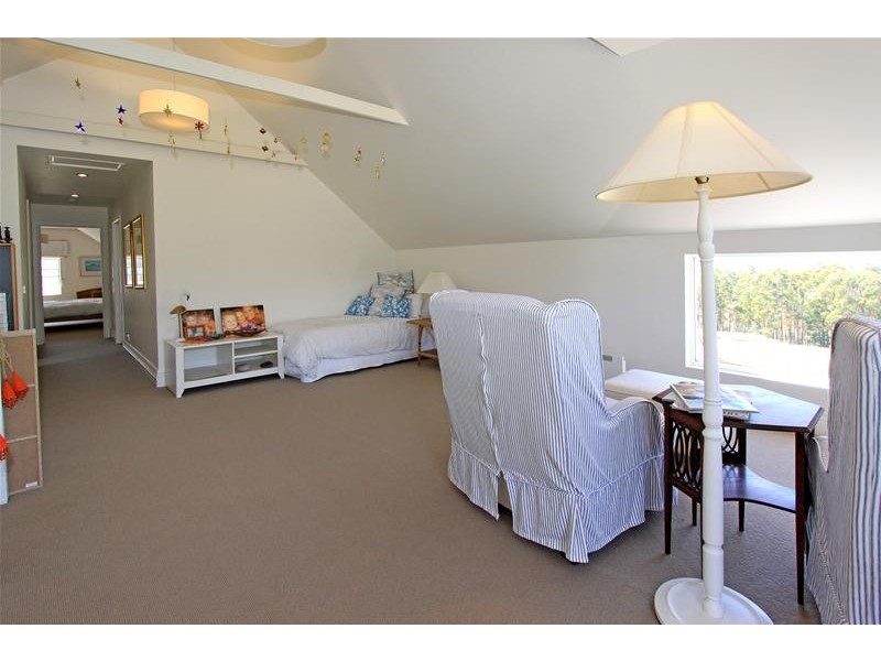 89 Graces  Road, Glaziers Bay TAS 7109