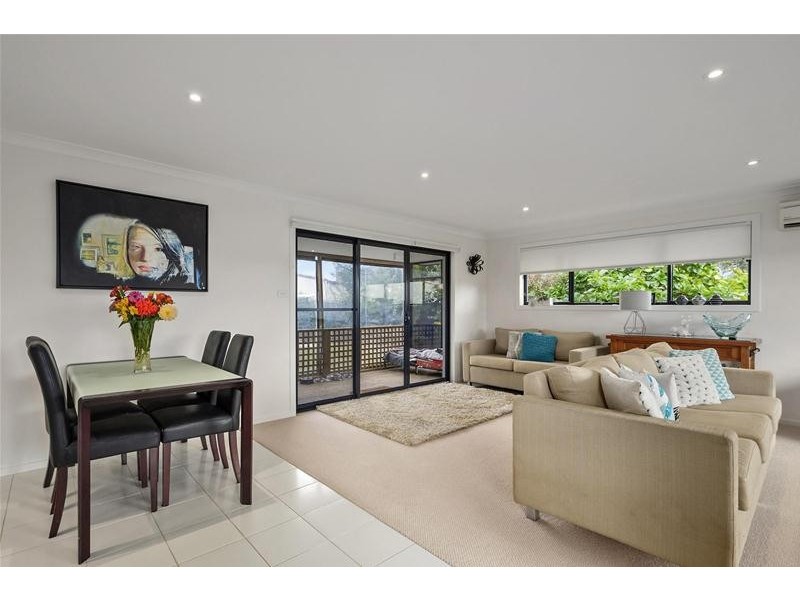 7 Pear Tree Close, Huonville TAS 7109