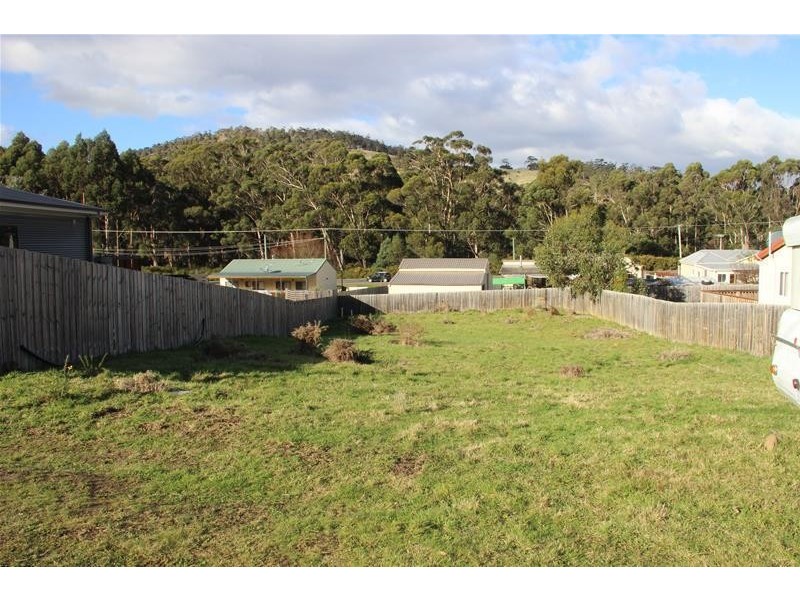 13 Milton Road, Port Huon TAS 7116