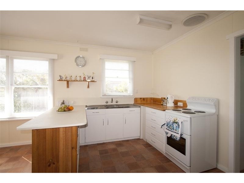 10 Shield Street, Huonville TAS 7109