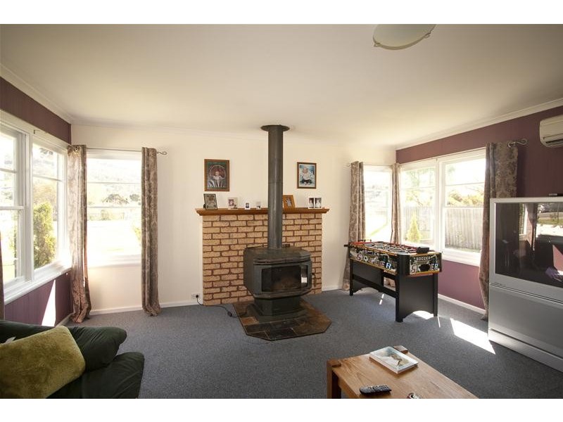 10 Shield Street, Huonville TAS 7109