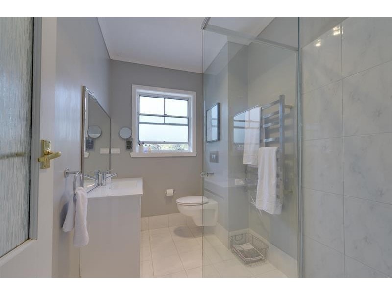 89 Graces Road, Glaziers Bay TAS 7109