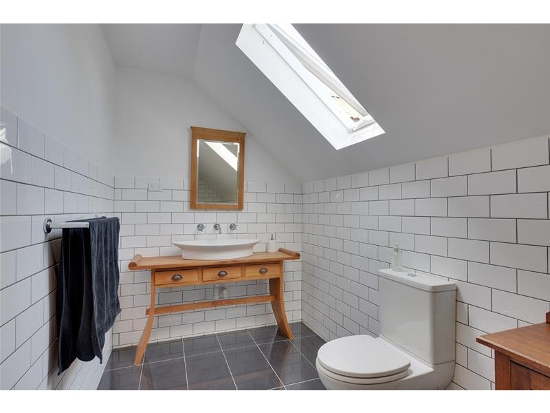 89 Graces Road, Glaziers Bay TAS 7109