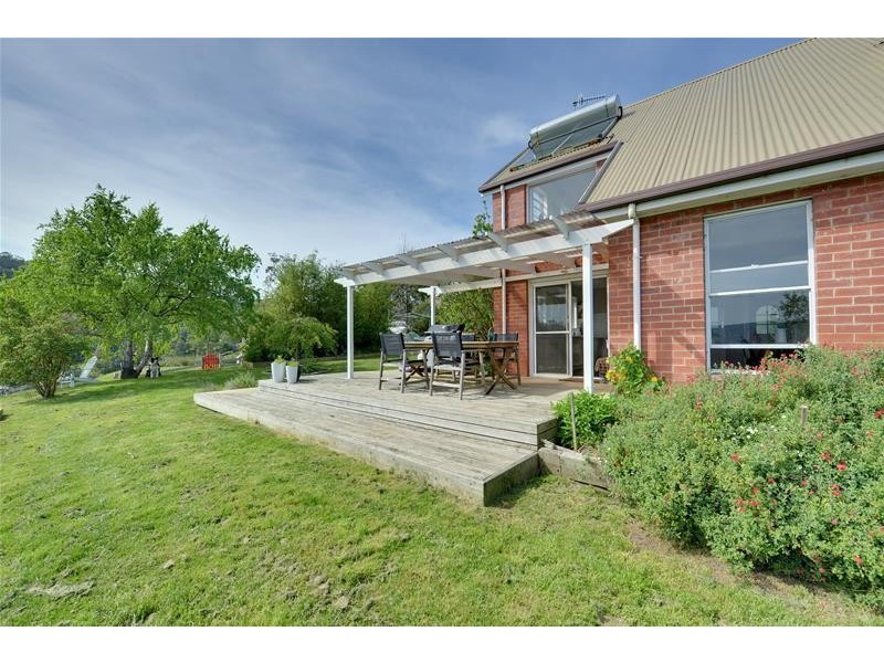 89 Graces Road, Glaziers Bay TAS 7109