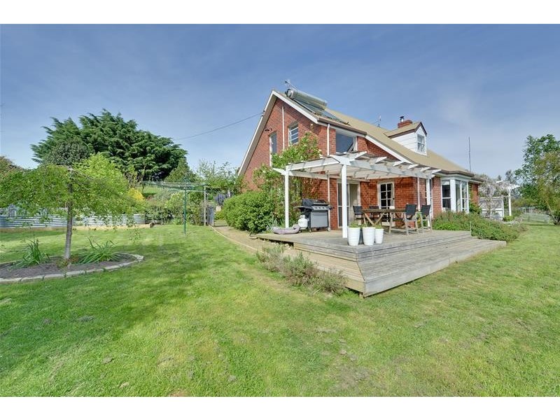 89 Graces Road, Glaziers Bay TAS 7109