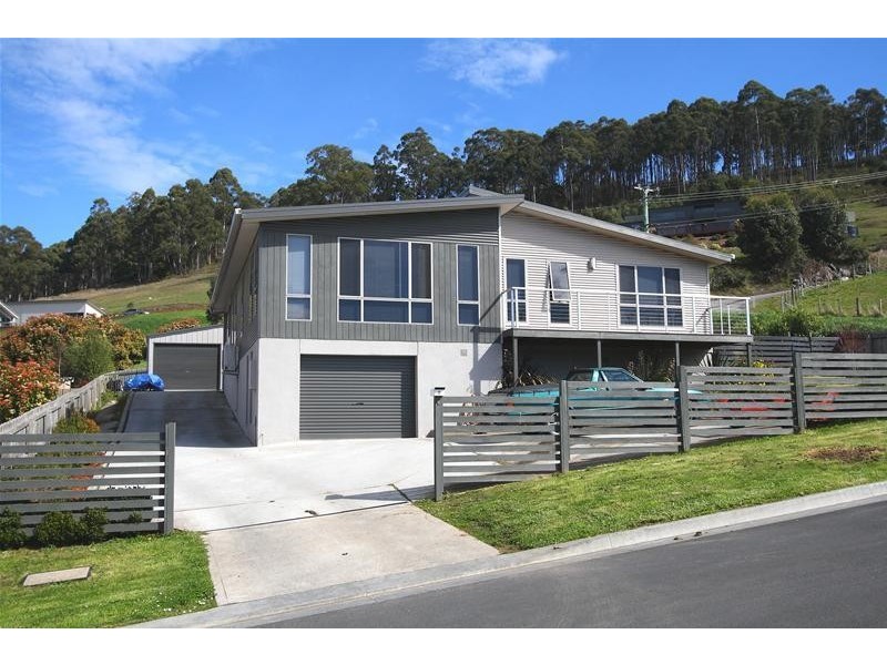 2 Beauty View Road, Huonville TAS 7109