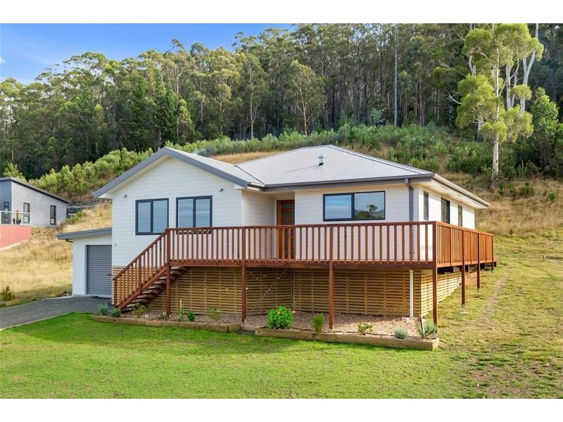 7 Pulfers Road, Dover TAS 7117