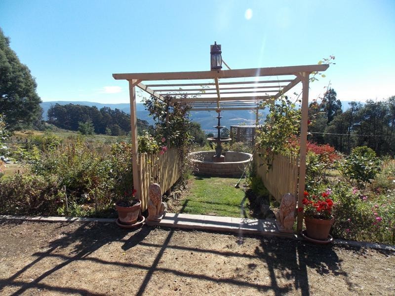 376 Watsons Road, Glen Huon TAS 7109