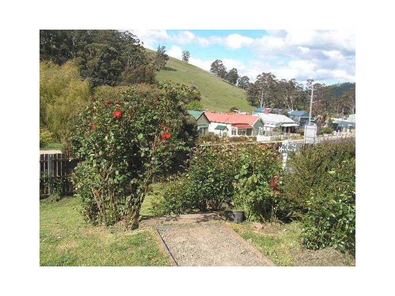 22 Church Street, Geeveston TAS 7116