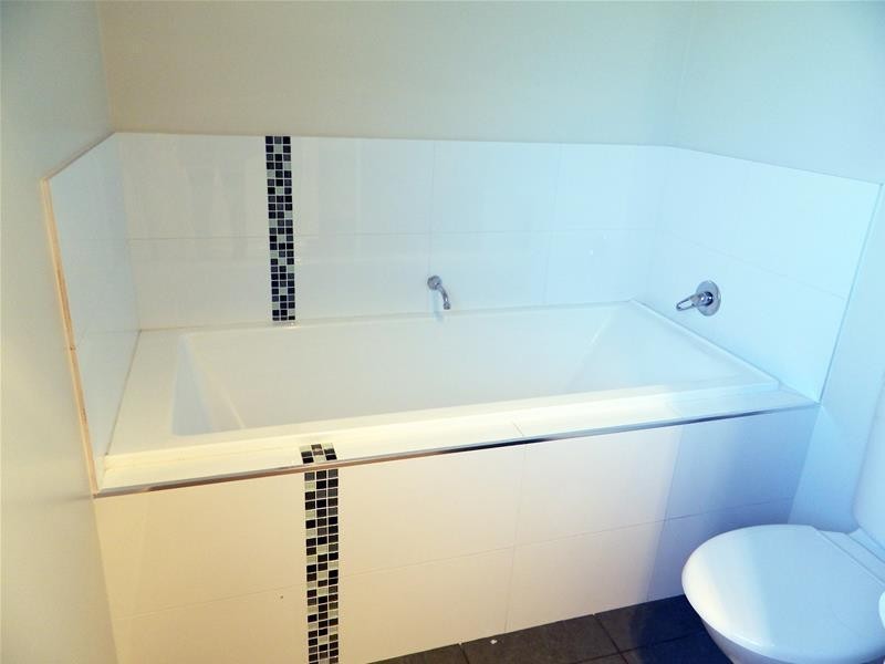 2 Yarraman Drive, Kingston TAS 7050