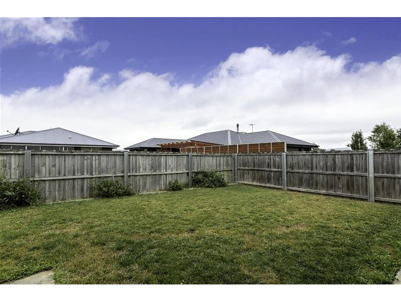 4a Lotus Court, Margate TAS 7054