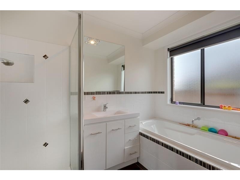 4a Lotus Court, Margate TAS 7054