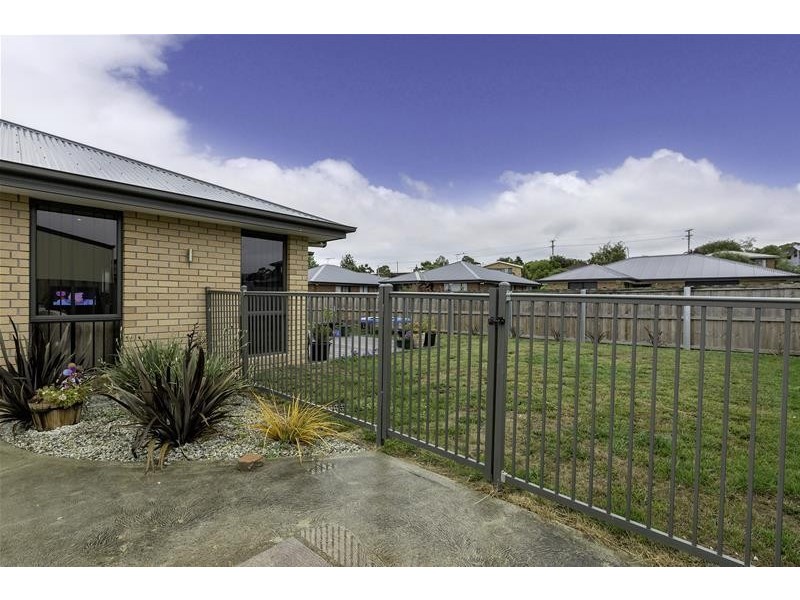 4a Lotus Court, Margate TAS 7054