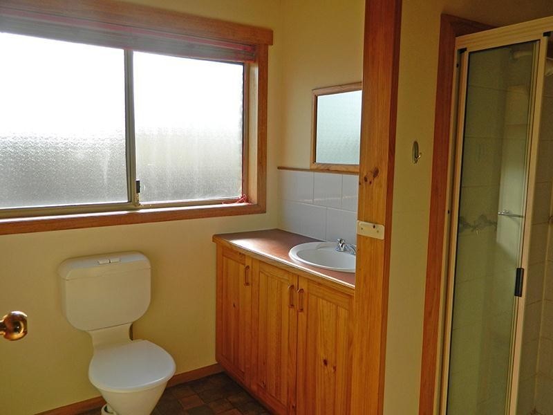 2/17 Acacia Street, Huonville TAS 7109