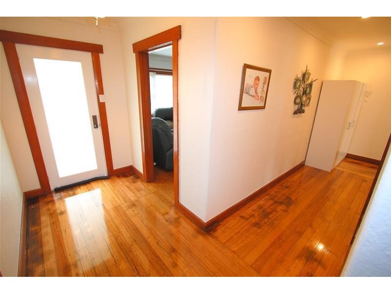 4 Tutton Avenue, Huonville TAS 7109