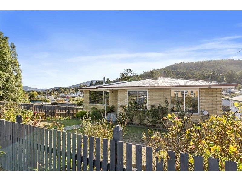 27 Marguerite Street, Ranelagh TAS 7109