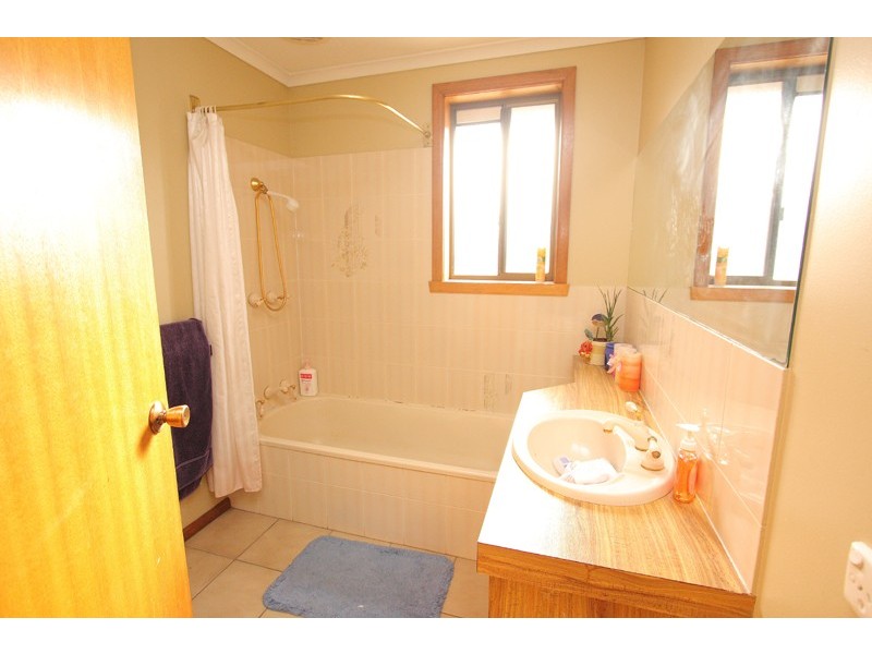 123 Main Street, Huonville TAS 7109